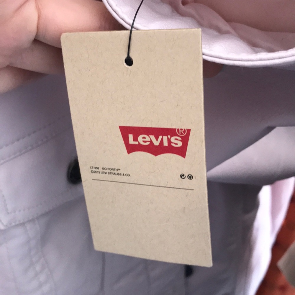 Levi’s Vegan Leather Pastel Jacket - Picture 6 of 6